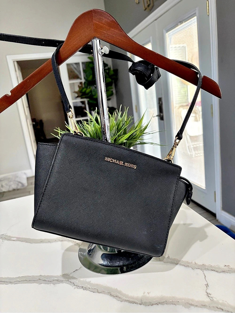 Michael Kors Selma Mini Saffiano Leather Satchel Black Structured Tote Bag 12” w